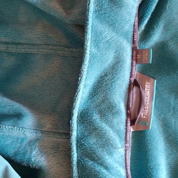 Women's jacket - Picture 2 of 4